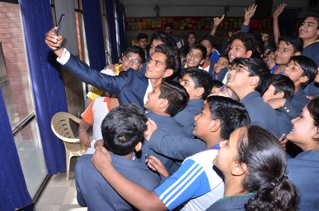 Kamlesh Nagarkoti enthralls all at Sanskar School